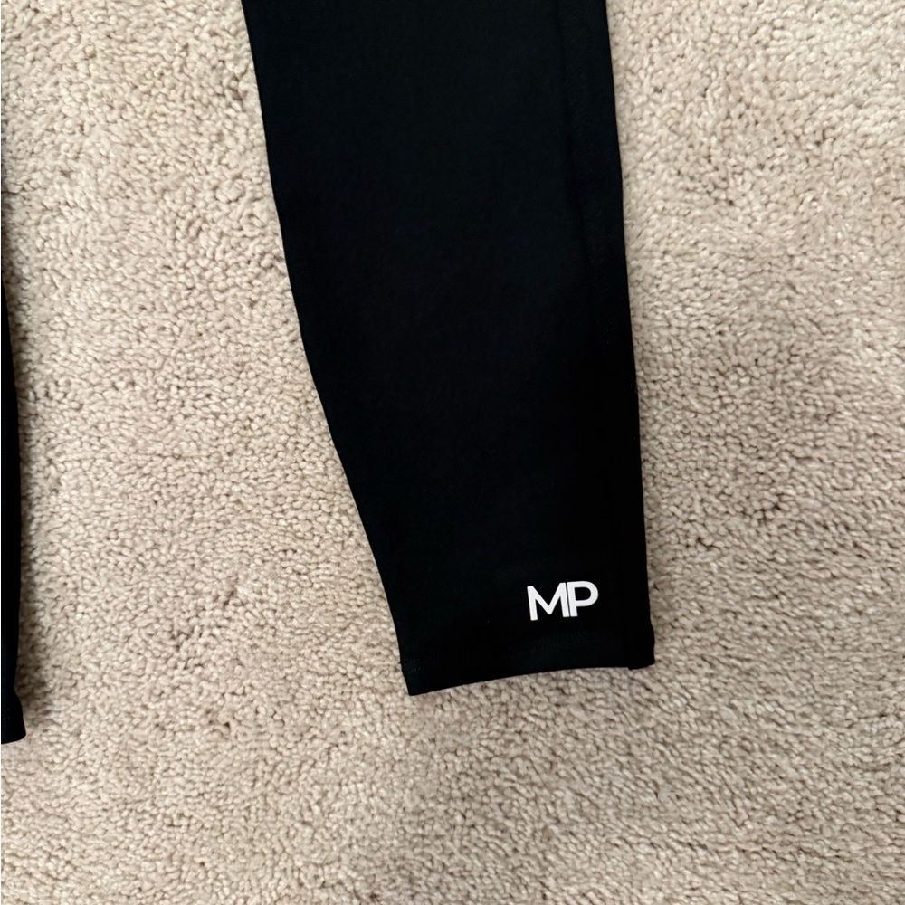 Bombshell Leggings! NWT- cross listed on Mercari! - Picture 3 of 4